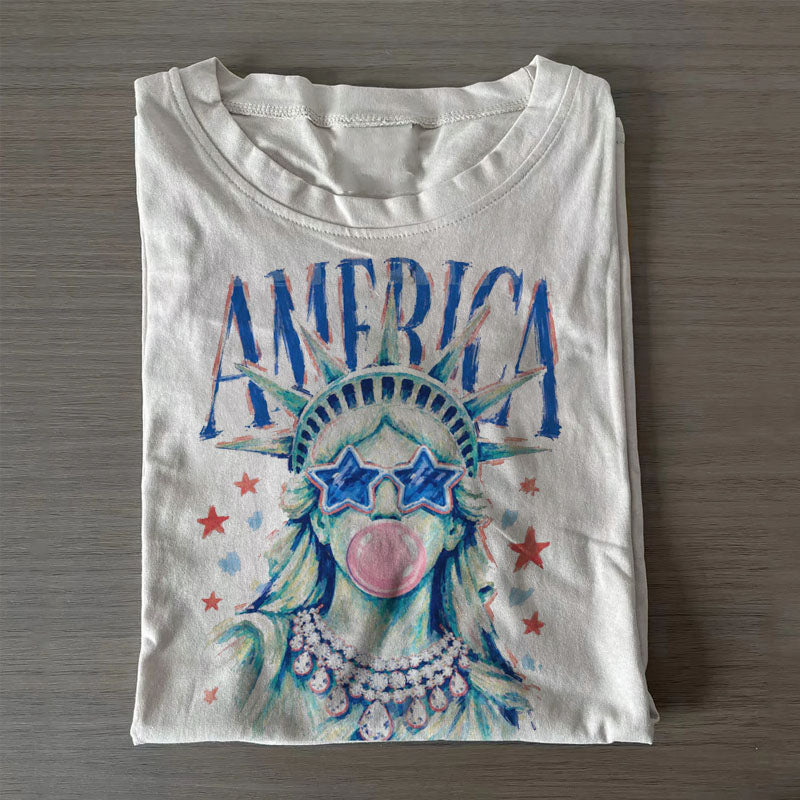 Preppy Brushstroke Statue of Liberty T-shirt
