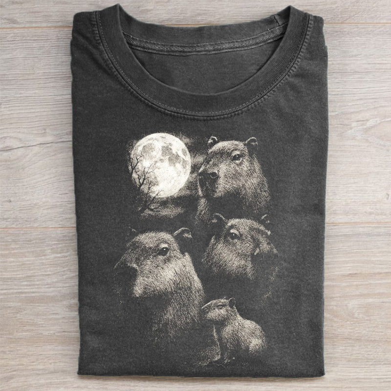 Capybara Full Moon Vintage Graphic T-shirt